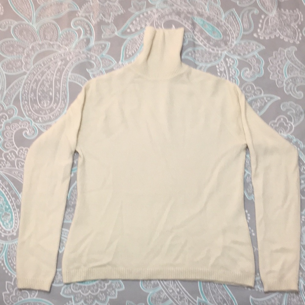 100% Cashmere Turtleneck Sweater, Ivory